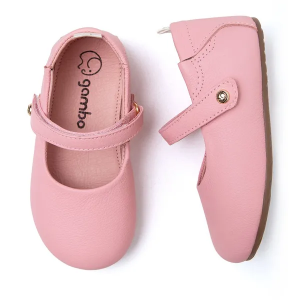 Outro-modelo-de-sapatilha-infantil-rosa-modelo-Gambo-da-coleção-Let’s-Dive