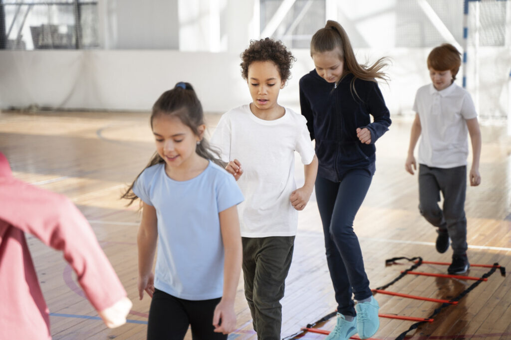 Conheça atividades físicas para crianças a partir dos seis anos!